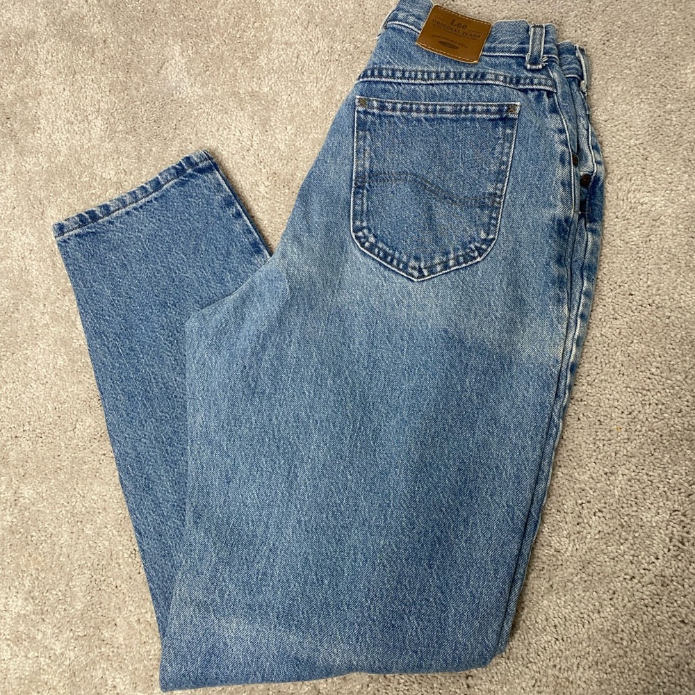 Vintage Lee High Waited Faded  Tapered Leg Mom Jeans,100% Cotton, Size 12
